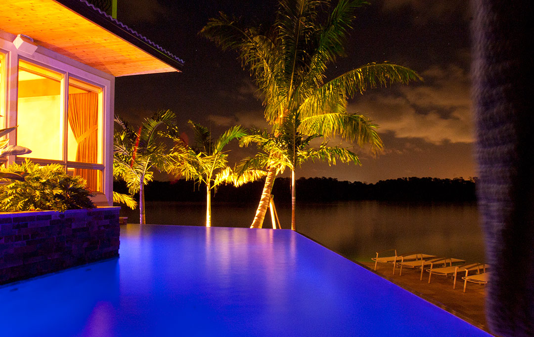 Infinity Edge Pool on Sarasota Bay designed and built by Lucas Lagoons Inc